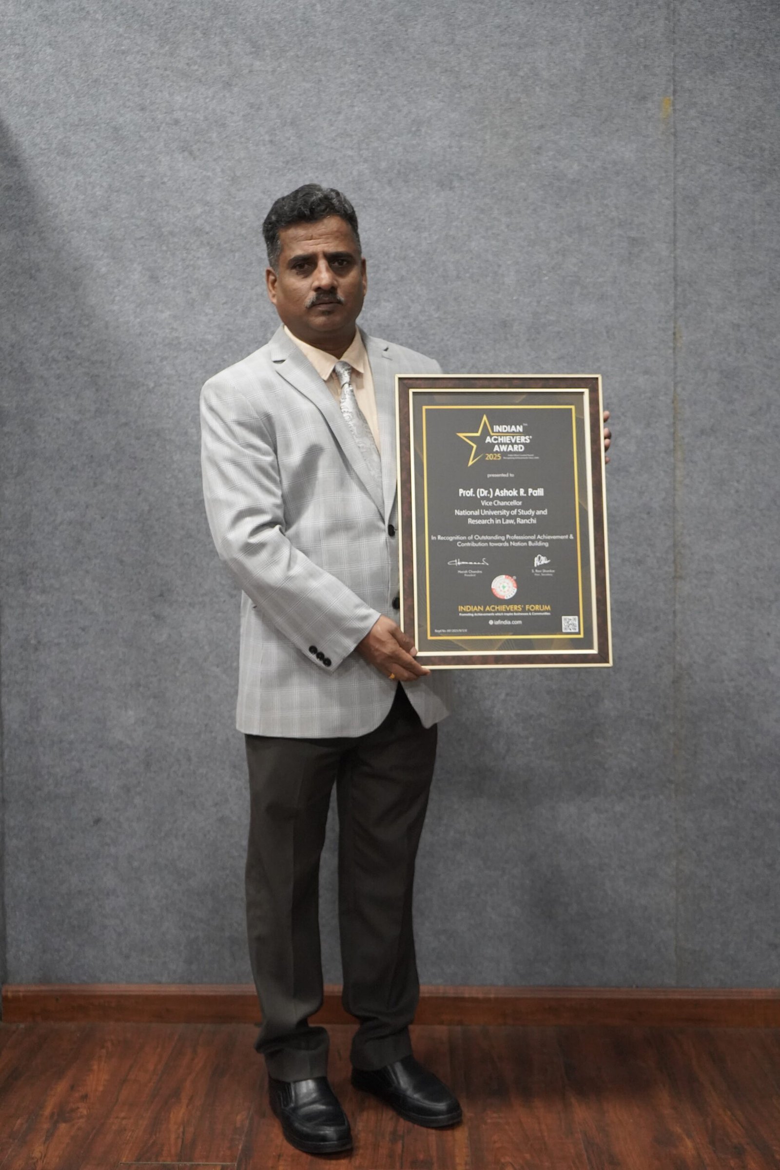 ashok with trophy